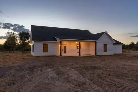 Exterior - 205 Blessings Way, Colbert, OK 74733 photo 5 of 5