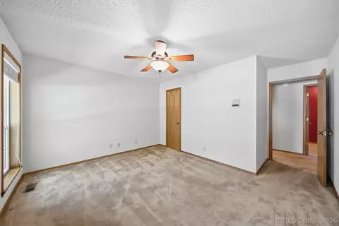 Bedroom - 6206 E 78th St, Tulsa, OK 74136 photo 4 of 4