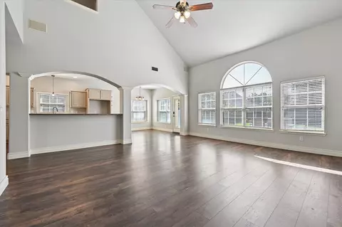 Living - 9822 E 83rd Pl, Tulsa, OK 74133 photo 5 of 16
