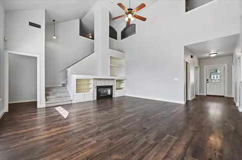 Living - 9822 E 83rd Pl, Tulsa, OK 74133 photo 3 of 16