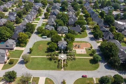 View/Area - 9822 E 83rd Pl, Tulsa, OK 74133 photo 6 of 6