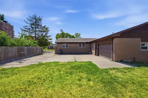 Exterior - 11029 E 26th Pl, Tulsa, OK 74129 photo 9 of 9