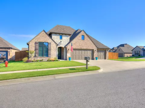 Exterior - 2508 E Olympia St, Broken Arrow, OK 74014 photo 10 of 11