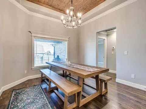 Dining - 2508 E Olympia St, Broken Arrow, OK 74014 photo 1 of 4