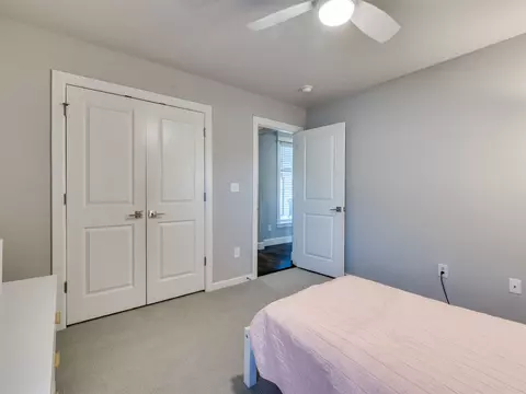 Bedroom - 2508 E Olympia St, Broken Arrow, OK 74014 photo 4 of 10