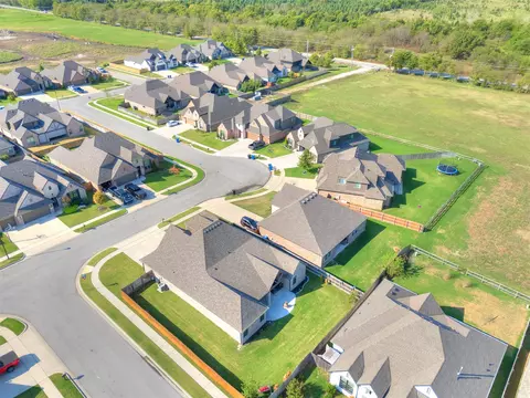View/Area - 2508 E Olympia St, Broken Arrow, OK 74014 photo 3 of 6