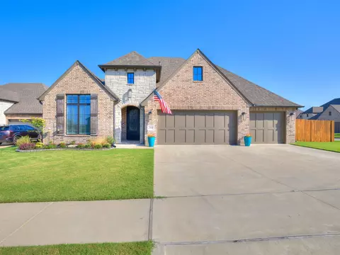 Exterior - 2508 E Olympia St, Broken Arrow, OK 74014 photo 3 of 11