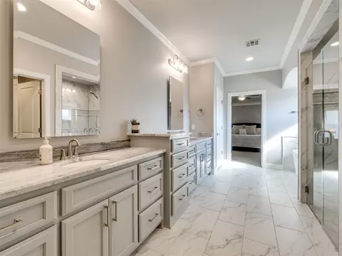 Bath - 2508 E Olympia St, Broken Arrow, OK 74014 photo 11 of 11