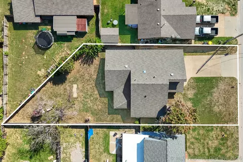 View/Area - 161 E K Pl, Jenks, OK 74037 photo 1 of 4