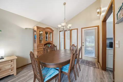 Dining - 161 E K Pl, Jenks, OK 74037 photo 1 of 1
