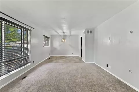 Living - 5811 E 61st Pl, Tulsa, OK 74136 photo 1 of 5