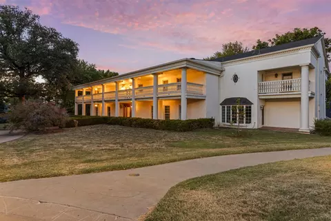 Exterior - 4001 E 109th St, Tulsa, OK 74137 photo 2 of 13