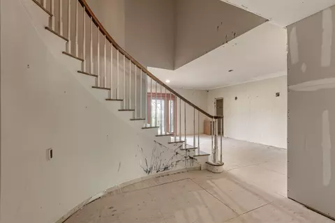 Entry Way - 4001 E 109th St, Tulsa, OK 74137 photo 4 of 10