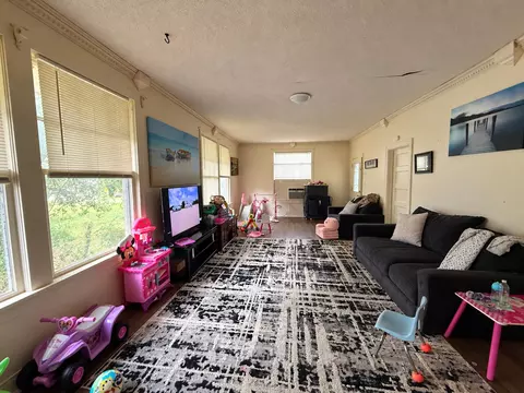 Living - 21481 E 45th St S, Broken Arrow, OK 74014 photo 1 of 2