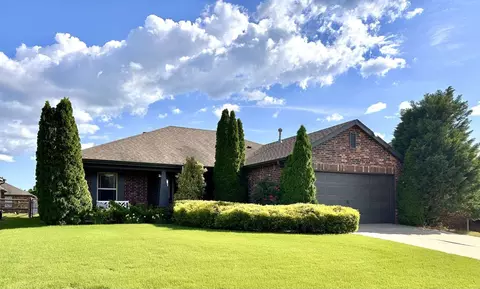 26928 E 142nd Pl S, Coweta, OK 74429