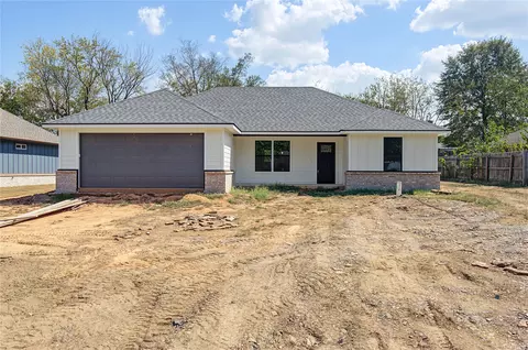 1809 Deer Run, Muskogee, OK 74403