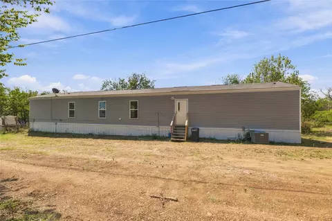 529 7th St, Ramona, OK 74061