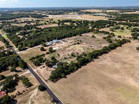 18404 Tabler Rd, Thackerville, OK 73459 photo 2