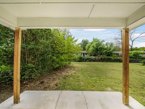 Exterior - 8944 E 3rd Pl E, Tulsa, OK 74112 photo 9 of 10