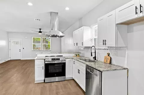Kitchen - 8944 E 3rd Pl E, Tulsa, OK 74112 photo 5 of 7