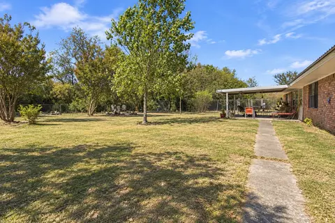 Exterior - 226 Cordell, Colbert, OK 74733 photo 5 of 7