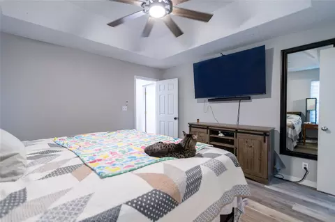 Bedroom - 1146 E 137th St E, Glenpool, OK 74033 photo 1 of 7