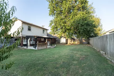 Exterior - 1146 E 137th St E, Glenpool, OK 74033 photo 7 of 12