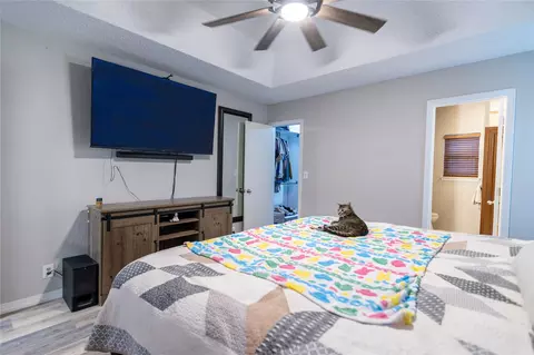 Bedroom - 1146 E 137th St E, Glenpool, OK 74033 photo 3 of 7