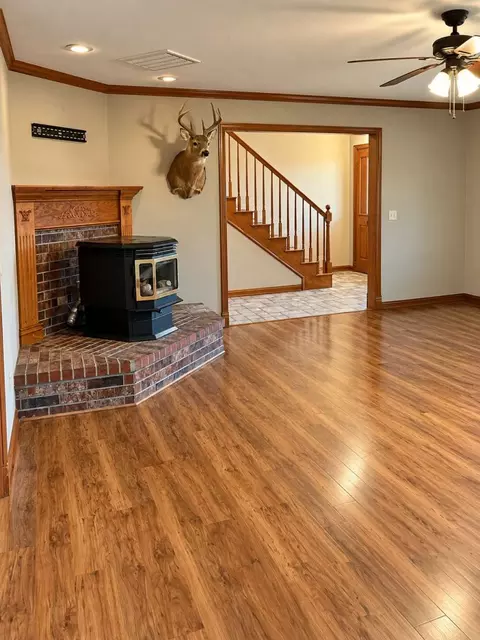 Living - 21800 E 450 Rd, Pryor, OK 74361 photo 1 of 1