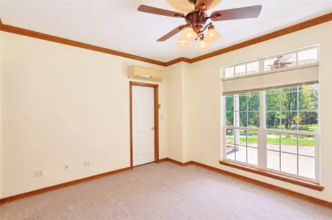 Bedroom - 25 E Shoreline Dr, Eufaula, OK 74432 photo 1 of 9