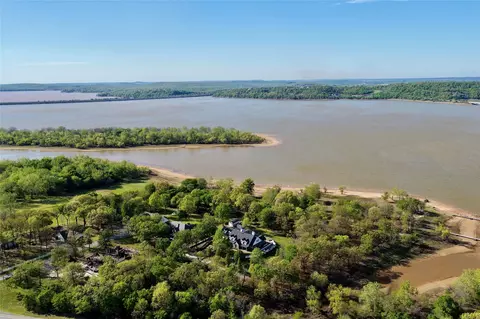 View/Area - 25 E Shoreline Dr, Eufaula, OK 74432 photo 3 of 8