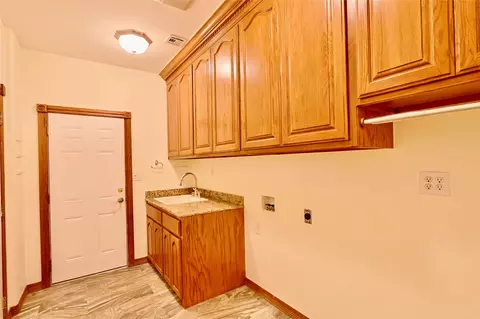 Other - 25 E Shoreline Dr, Eufaula, OK 74432 photo 6 of 10