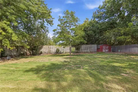 Exterior - 4911 E 97th St, Tulsa, OK 74137 photo 15 of 16