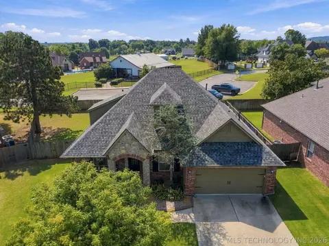 3410 E 144th St S, Bixby, OK 74008