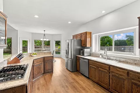 Kitchen - 5220 E 110th Pl, Tulsa, OK 74137 photo 1 of 5