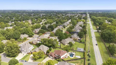 View/Area - 5220 E 110th Pl, Tulsa, OK 74137 photo 1 of 6