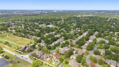 View/Area - 5220 E 110th Pl, Tulsa, OK 74137 photo 5 of 6