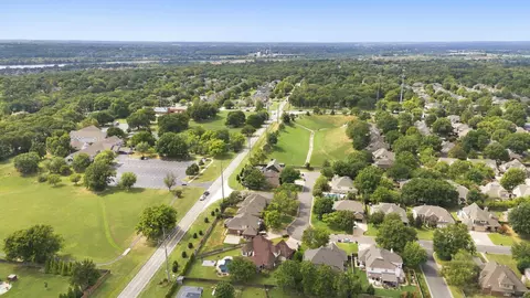View/Area - 5220 E 110th Pl, Tulsa, OK 74137 photo 3 of 6