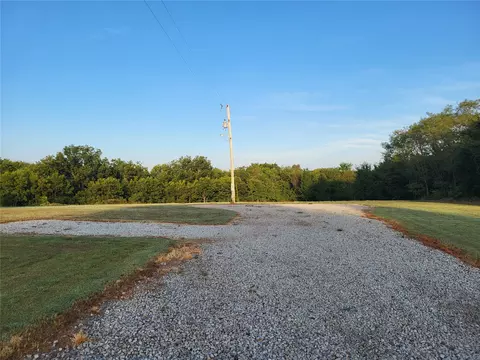 Exterior - 418251 E 1201, Eufaula, OK 74432 photo 2 of 3