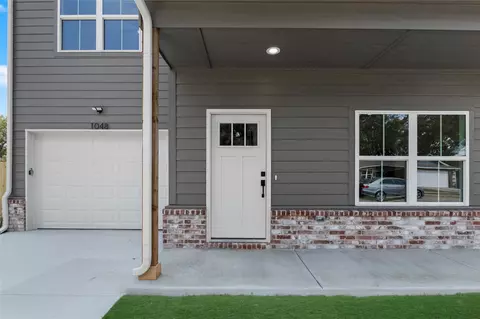 Exterior - 1048 E Young Pl, Tulsa, OK 74106 photo 2 of 8