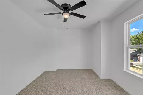Bedroom - 1048 E Young Pl, Tulsa, OK 74106 photo 6 of 7