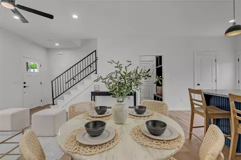 Dining - 1048 E Young Pl, Tulsa, OK 74106 photo 2 of 3