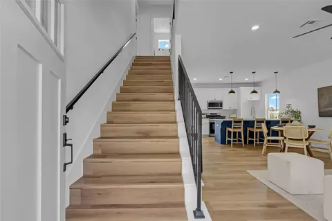 Entry Way - 1048 E Young Pl, Tulsa, OK 74106 photo 1 of 10