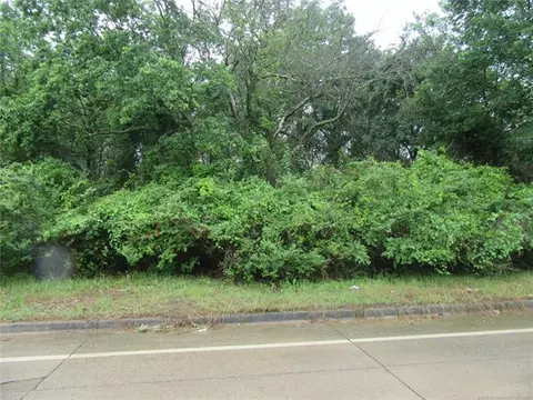 E Monroe, Mcalester, OK 74501