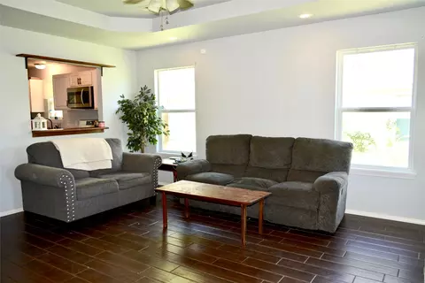 Living - 210 E 15th St, Mounds, OK 74047 photo 1 of 2