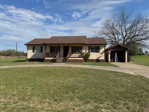 32 Holiday Rd, Burneyville, OK 73430