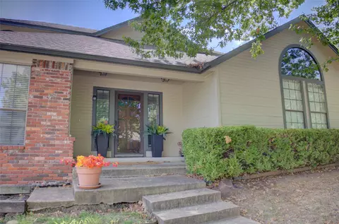 Exterior - 7422 E 65th Pl, Tulsa, OK 74133 photo 10 of 12