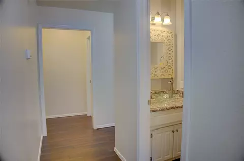 Entry Way - 7422 E 65th Pl, Tulsa, OK 74133 photo 7 of 8