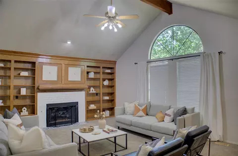 Living - 7422 E 65th Pl, Tulsa, OK 74133 photo 2 of 9