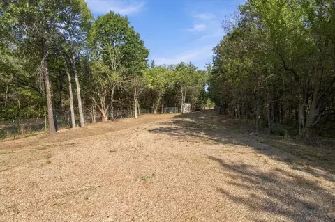 Bloomfield Road, Achille, OK 74720 photo 14